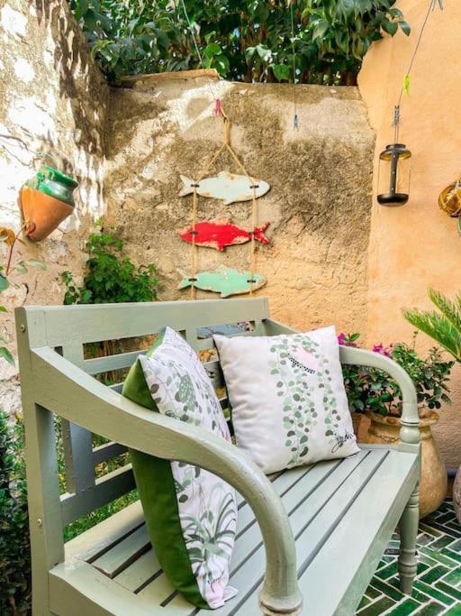Petit Patio - 2 Chambres - Centre Ville - Climatisation Cassis Eksteriør bilde